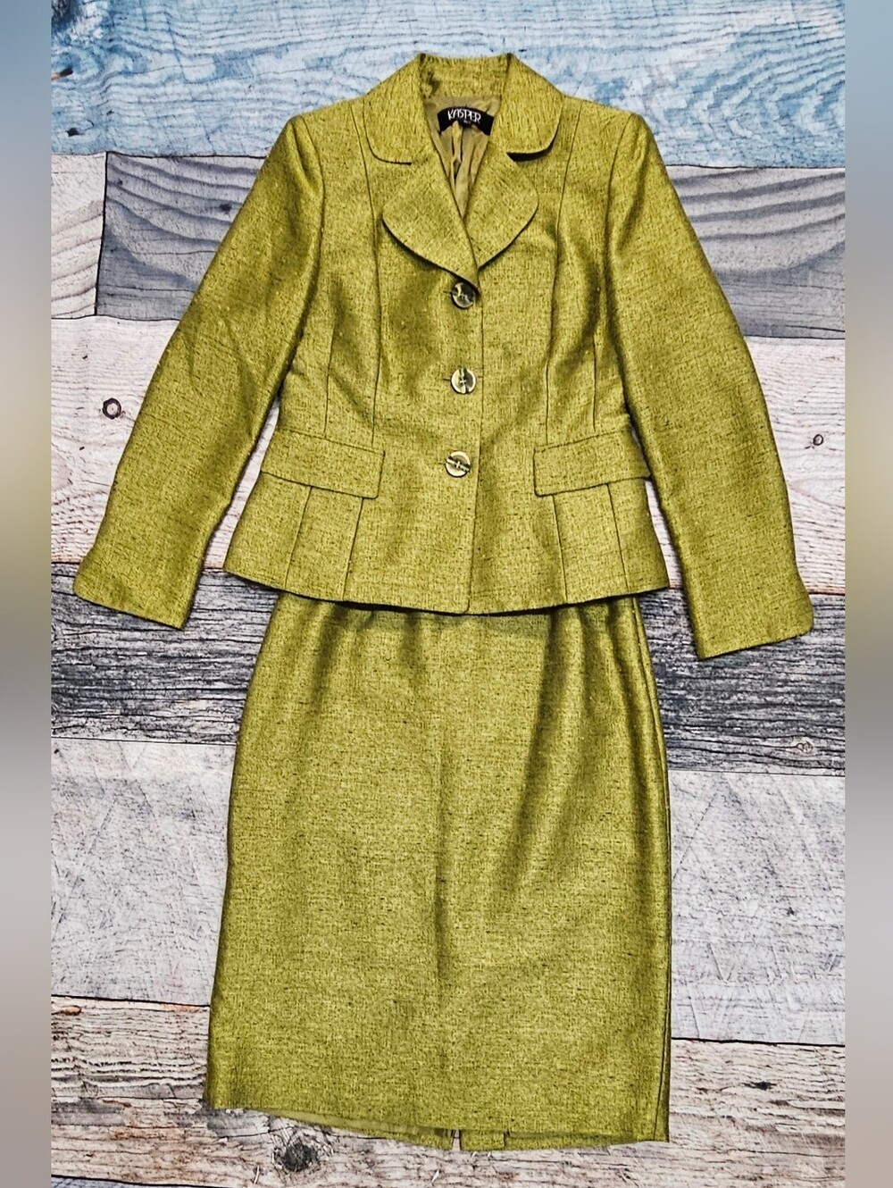 Kasper 2 Piece Skirt Suit Set Women's Size 8 Lined & Shoulder Pads Academia